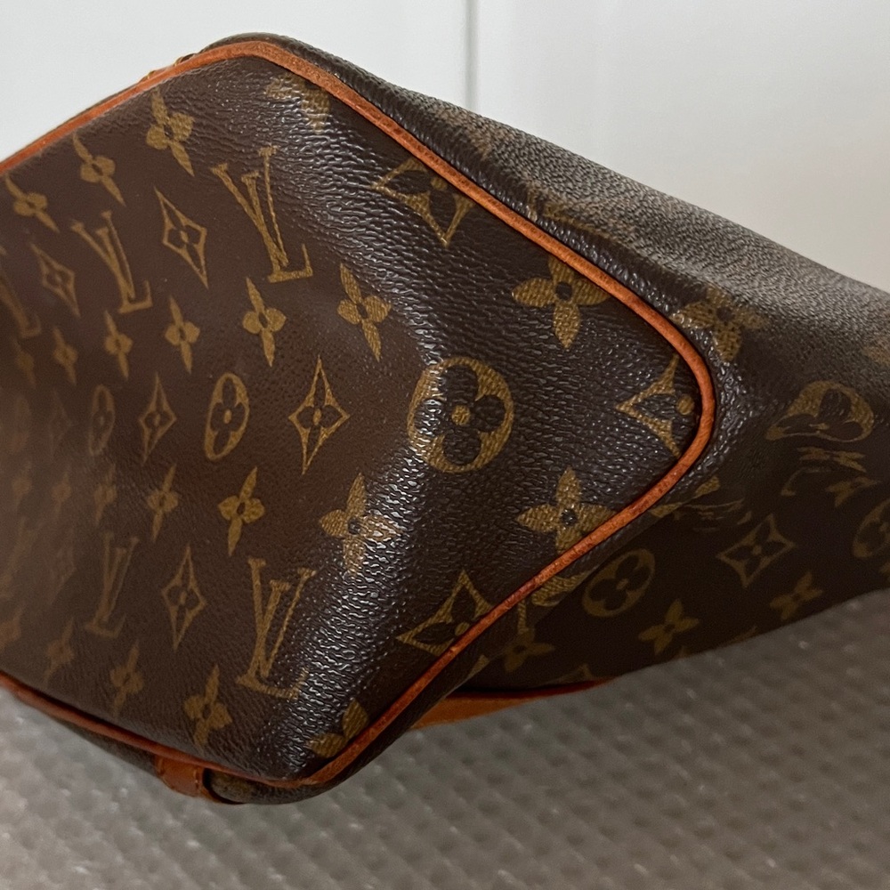 Louis Vuitton Brown Monogram Tote Bag - Picture 10 of 11